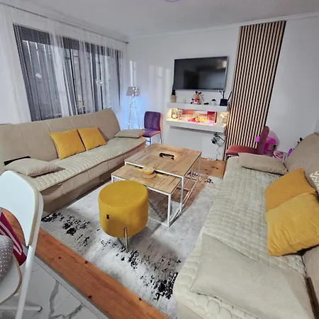 Ferienhaus Vikendica Dania